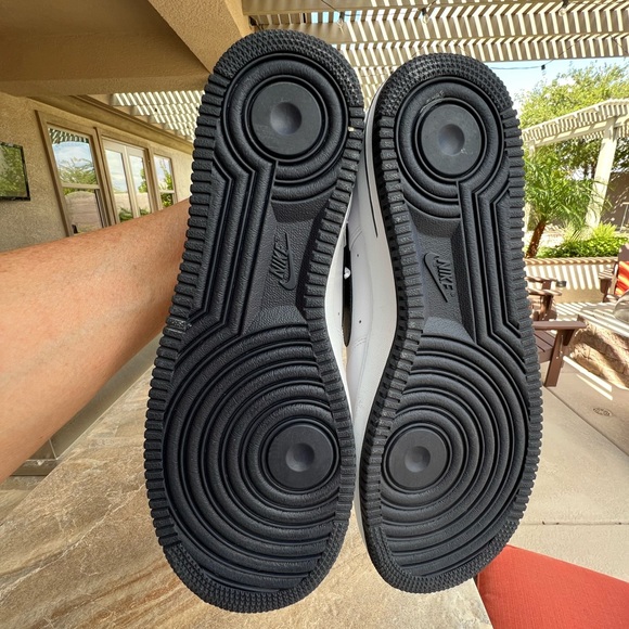 Nike Air Force 1 Low - Picture 8 of 11